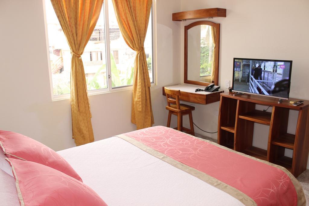 Hotel Del Sol Galapagos بويرتو أيورا الغرفة الصورة