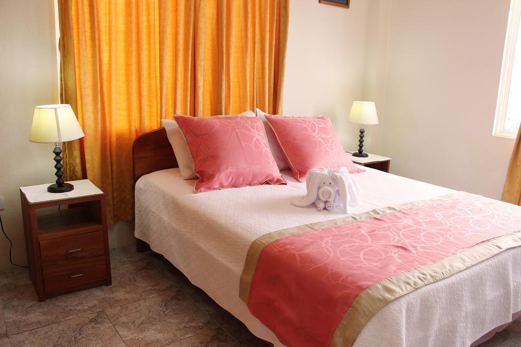 Hotel Del Sol Galapagos بويرتو أيورا الغرفة الصورة