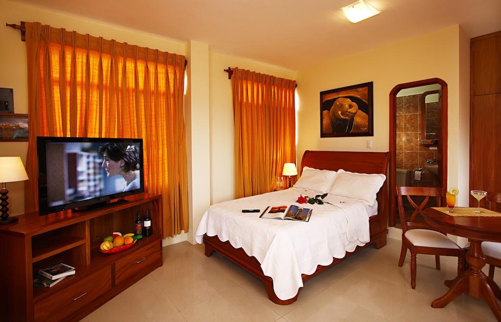 Hotel Del Sol Galapagos بويرتو أيورا المظهر الخارجي الصورة